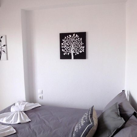 Polychrono Nikos Apartment エクステリア 写真