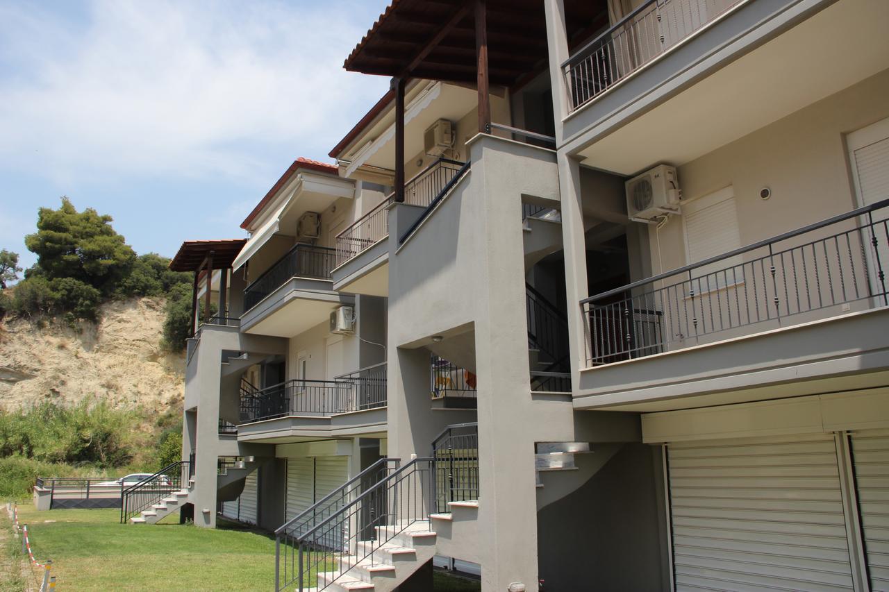 Polychrono Nikos Apartment エクステリア 写真