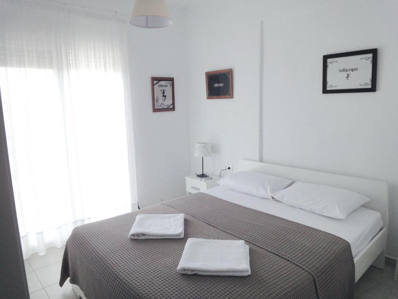 Polychrono Nikos Apartment エクステリア 写真