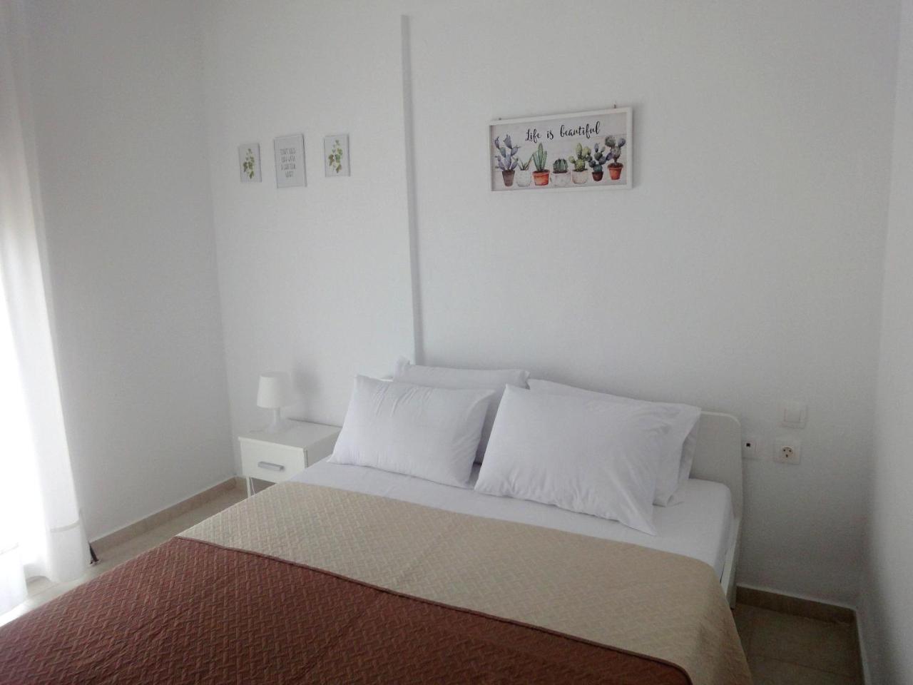 Polychrono Nikos Apartment エクステリア 写真