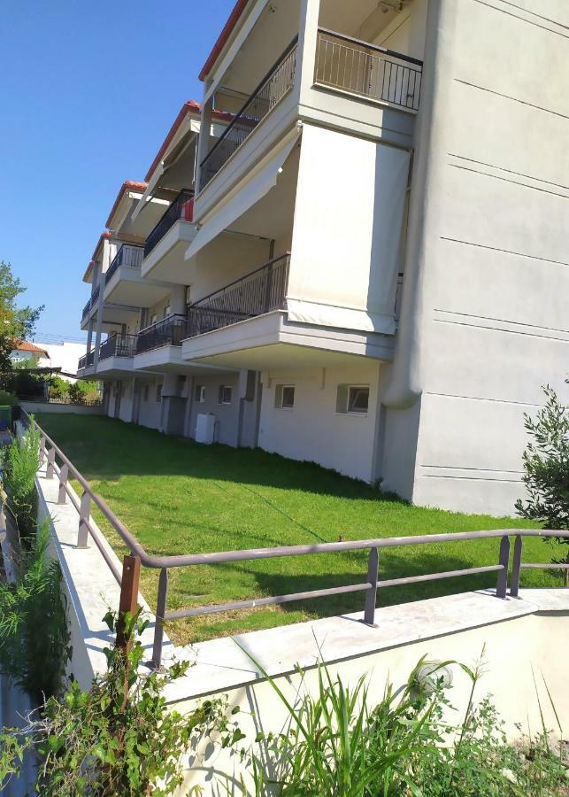 Polychrono Nikos Apartment エクステリア 写真